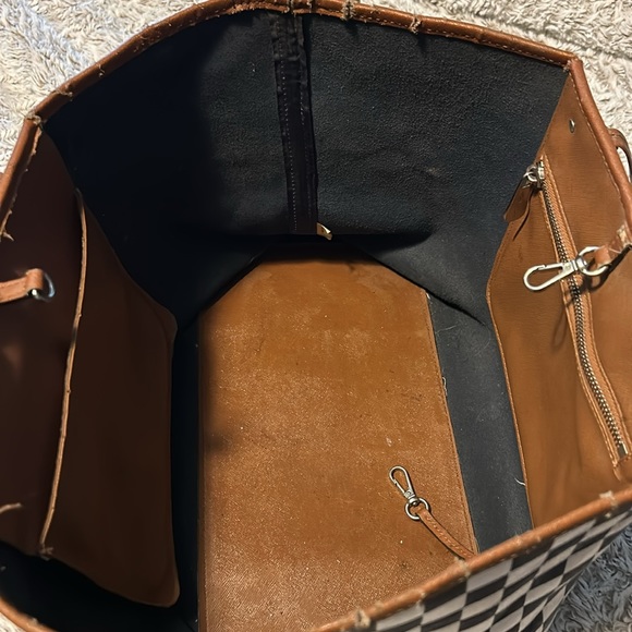 Rare Michael Kors Navy Checkered Tote - Picture 9 of 10